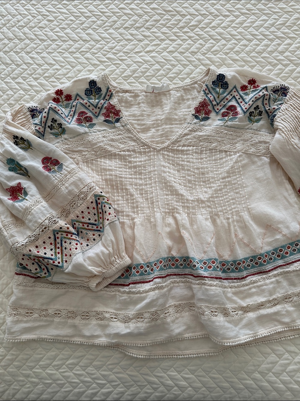 Women's Embroidered White Peasant Blouse - Picture 5 of 12